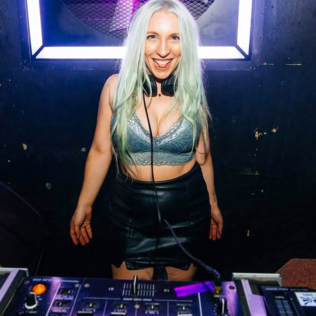 DJ Carzi