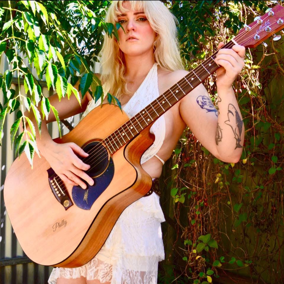 Philly McKinnon | Smokehouse Sundays